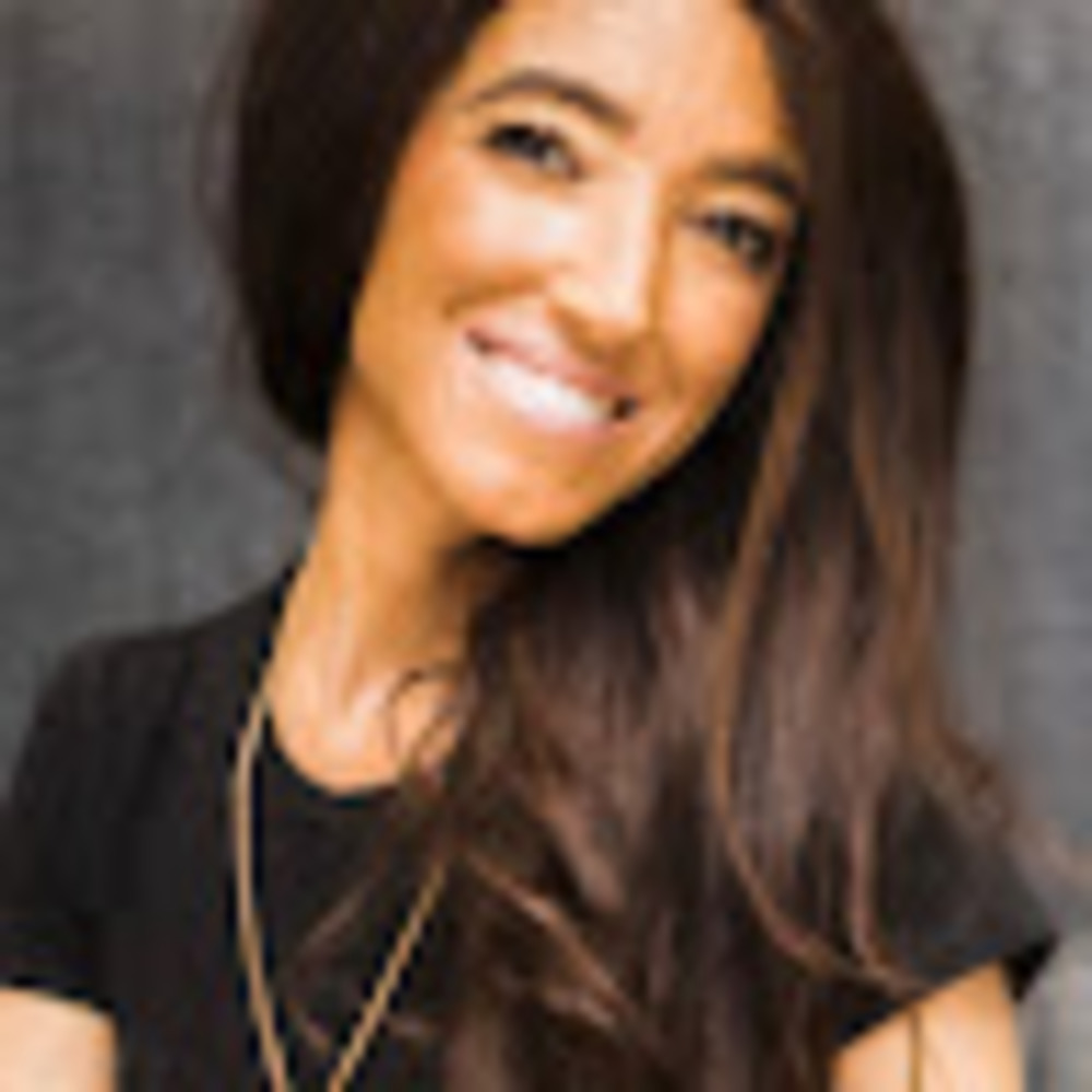 Meet your Posher, Alyene